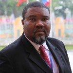 Frantz Duval, Rédacteur en Chef; Editorialiste