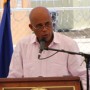 Martelly réitère son intention de créer une nouvelle force de défense du territoire. JUDE1685