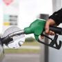 Le prix du carburant va ĂȘtre ajustĂ© Ă la pompe, ce nâest quâune question de temps. AAAPOMPE